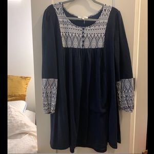 Navy long sleeved Entro boutique dress
